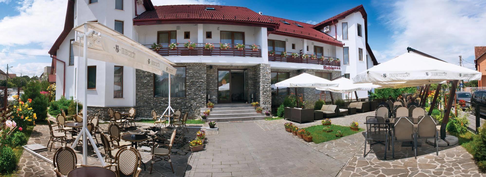 Rubin Hotel Sibiu Buitenkant foto